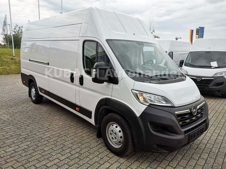 Opel Movano 2023