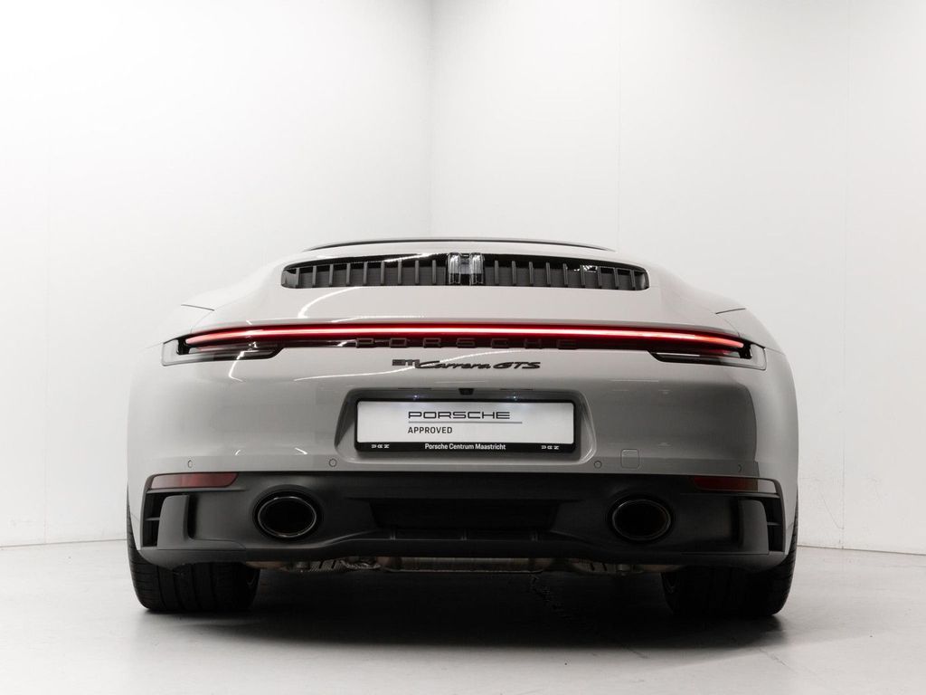 Porsche 992 2024