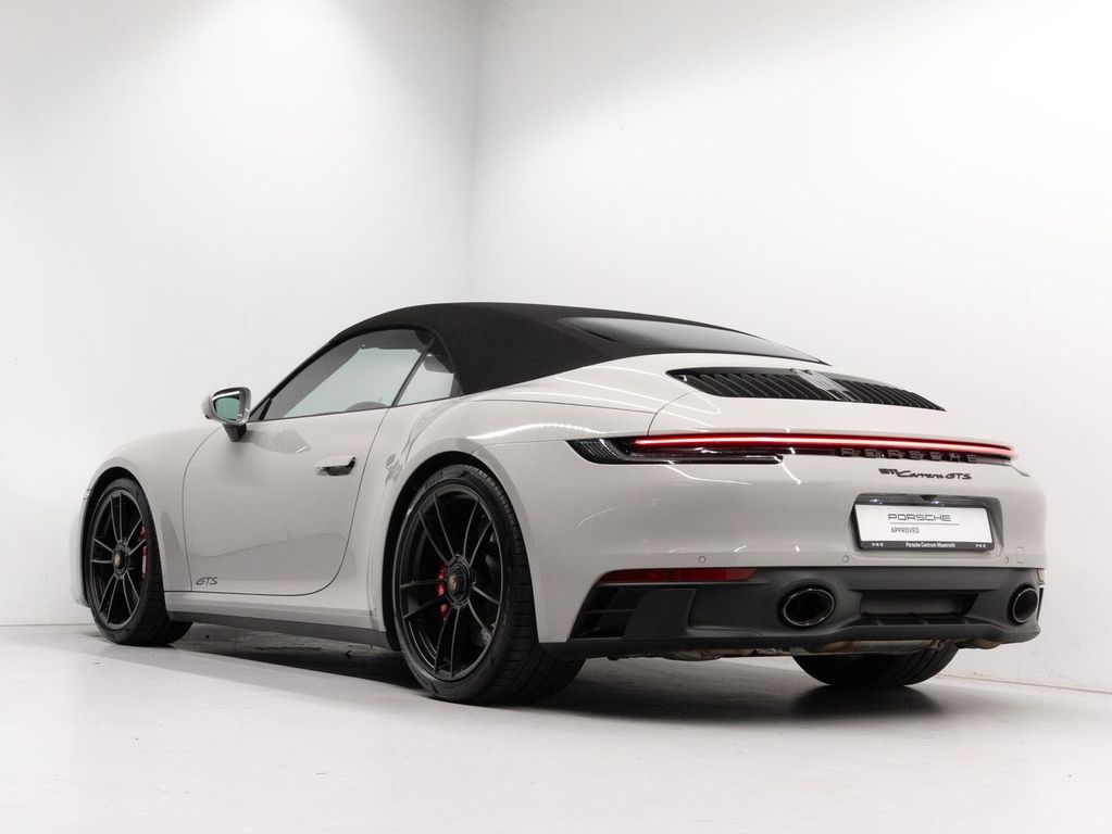 Porsche 992 2024