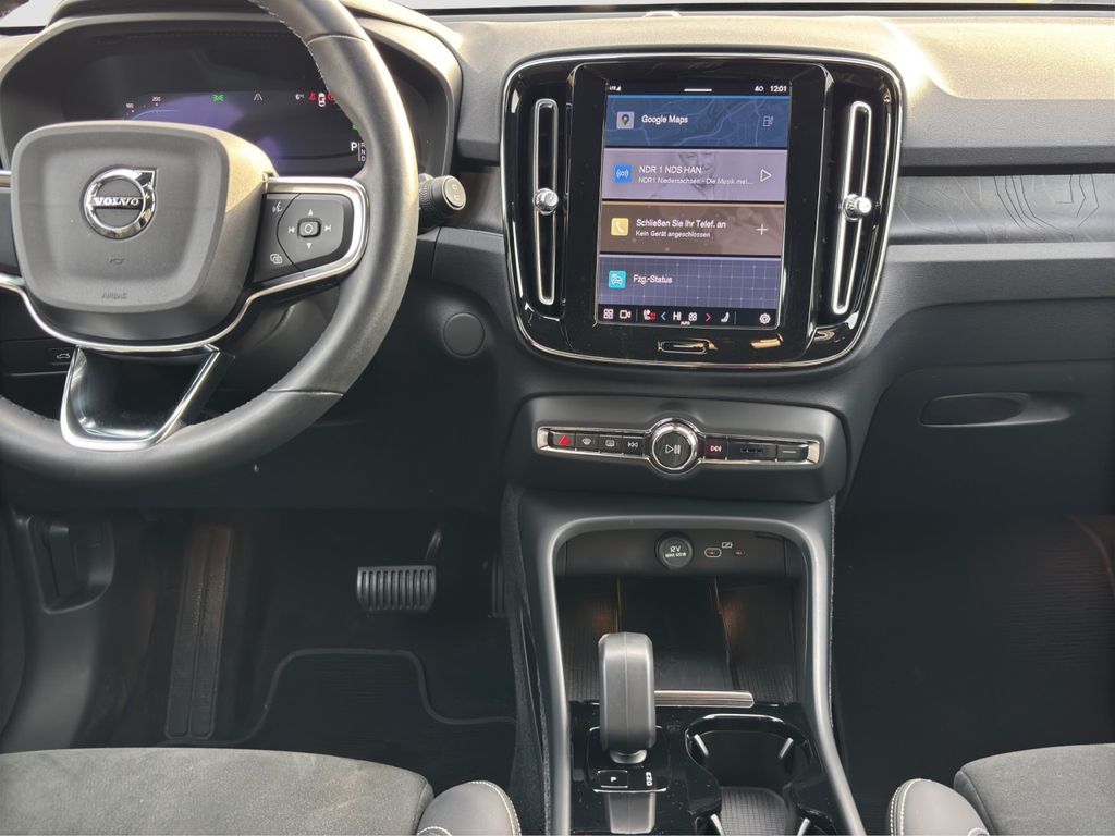 Volvo XC40 2022