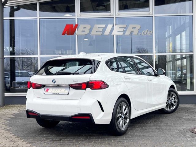 BMW 120 2024