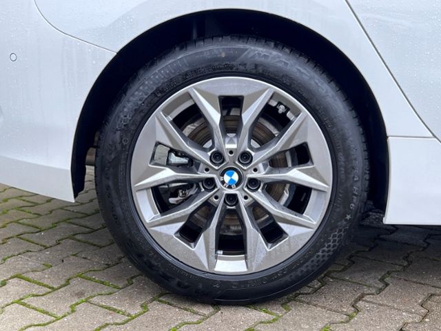 BMW 120 2024