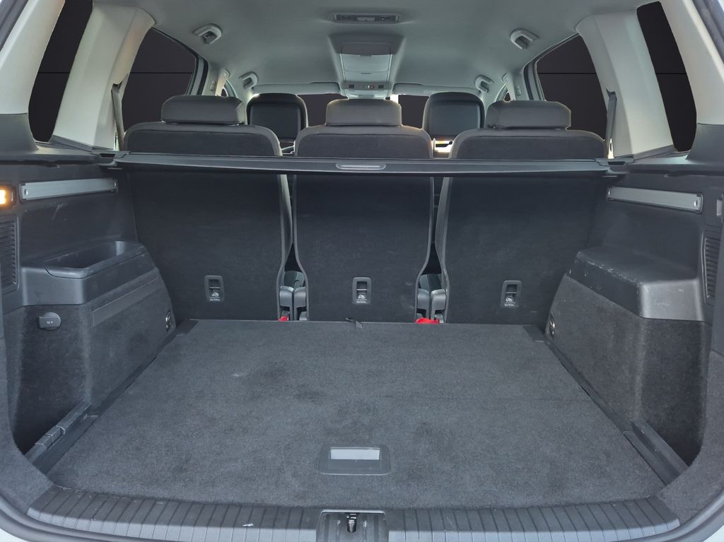 Volkswagen Touran 2025