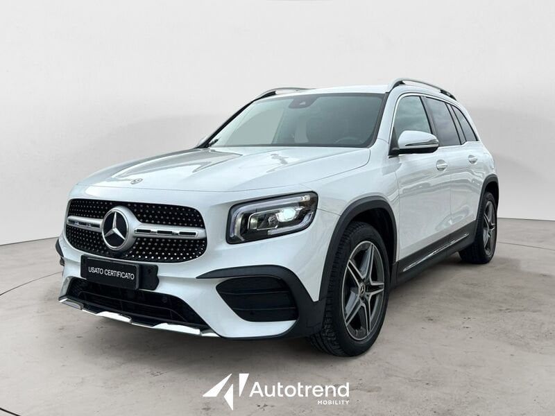 Mercedes-Benz GLB 200 2021