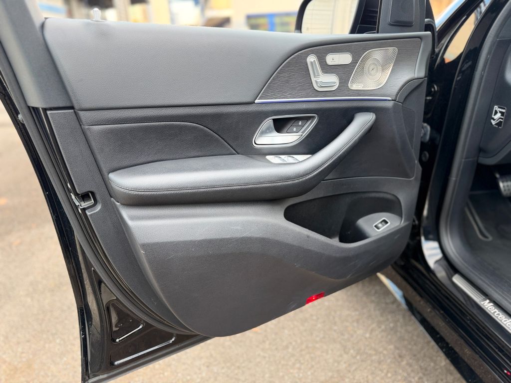 Mercedes-Benz GLE 300 2022