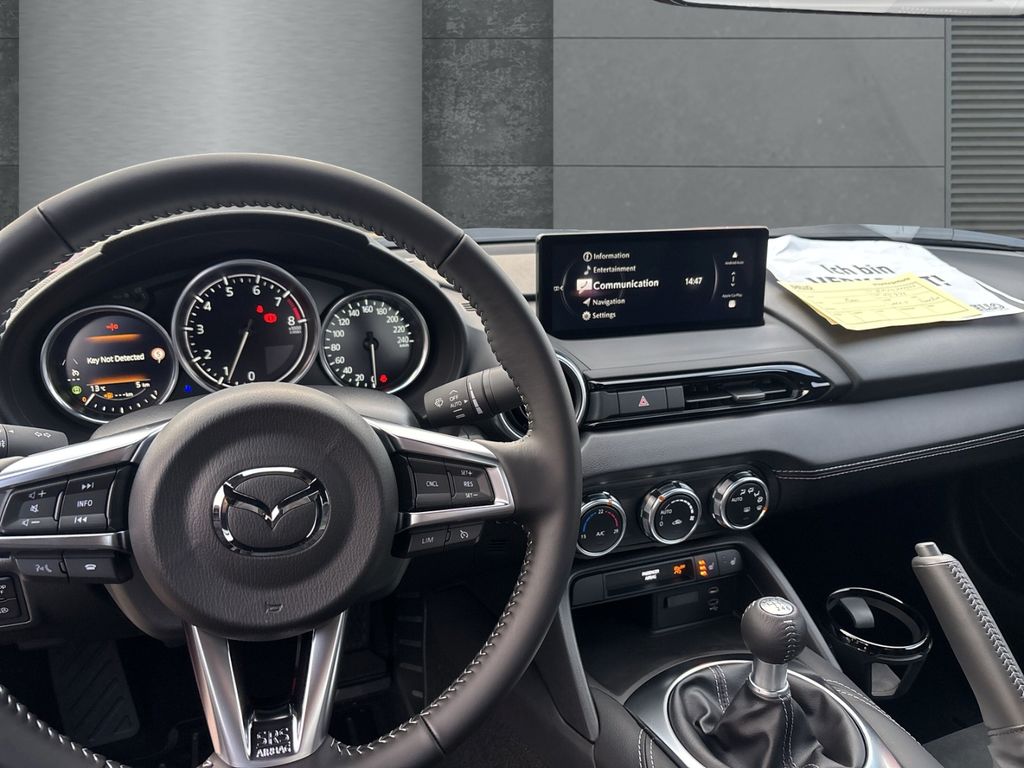 Mazda MX-5 2025