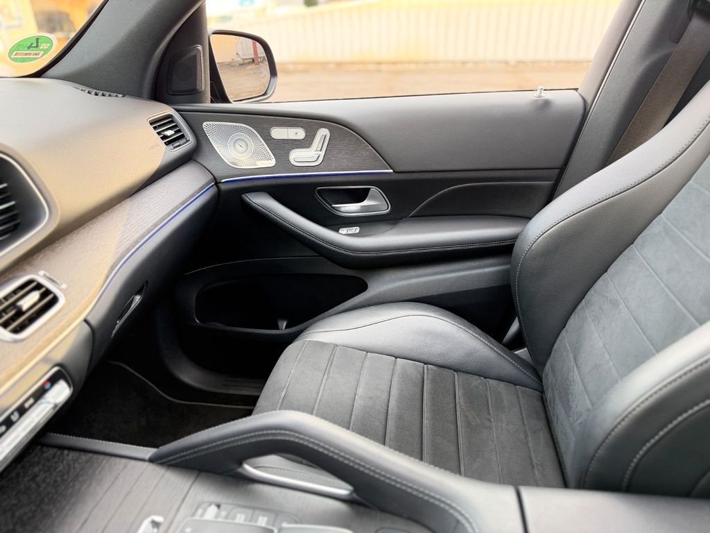 Mercedes-Benz GLE 300 2022