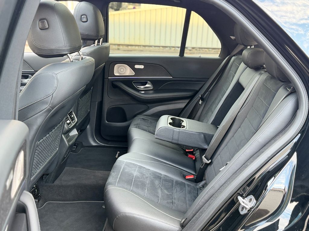 Mercedes-Benz GLE 300 2022