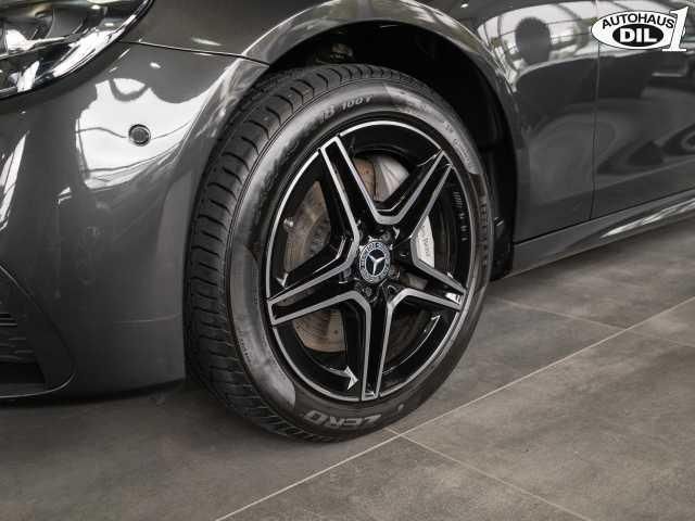 Mercedes-Benz E 300 2022