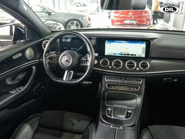 Mercedes-Benz E 300 2022