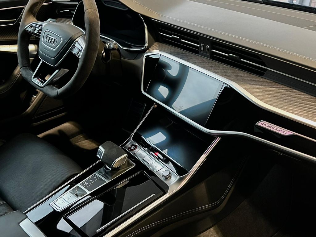 Audi RS6 2024