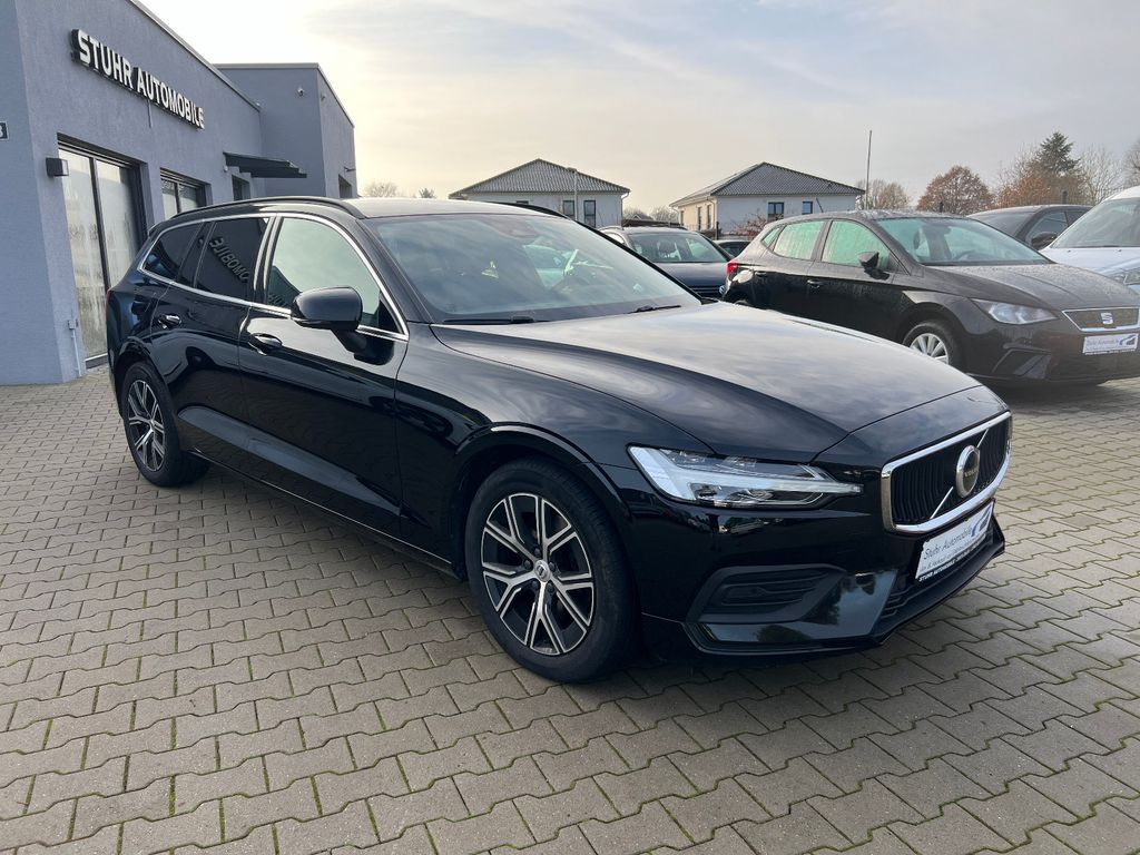 Volvo V60 2022