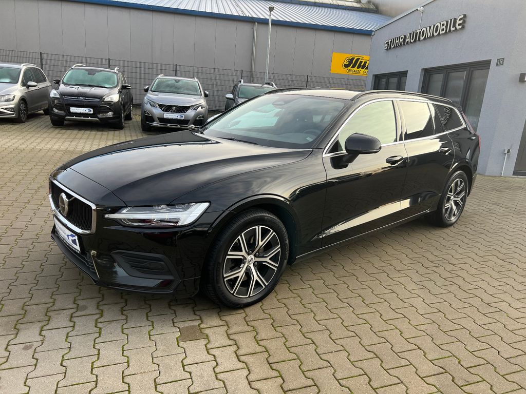 Volvo V60 2022