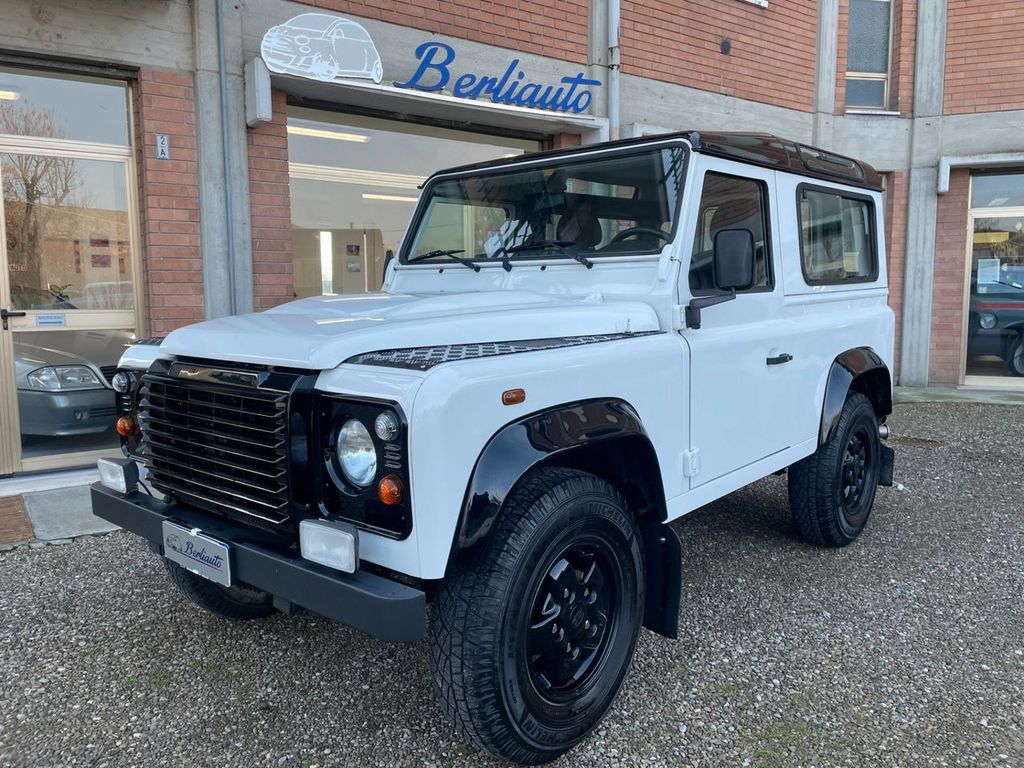Land Rover Defender 2014