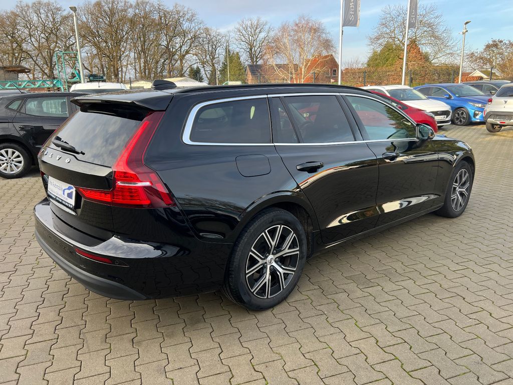 Volvo V60 2022