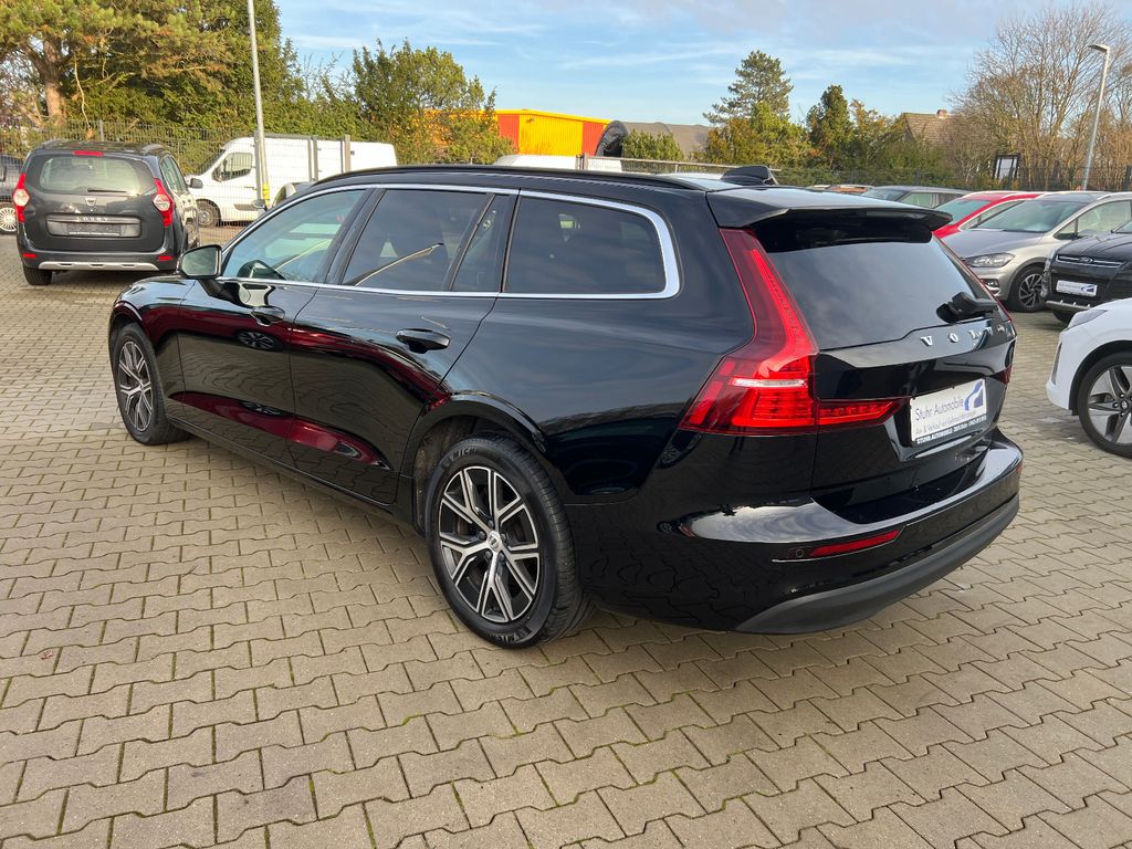 Volvo V60 2022