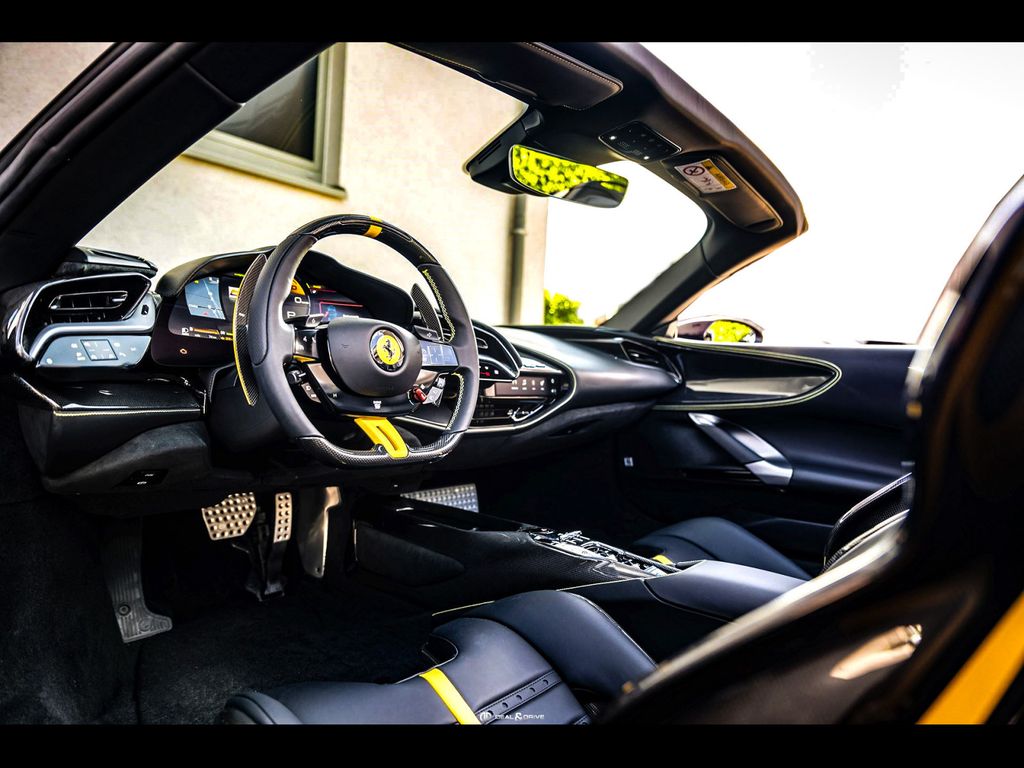 Ferrari SF90 2024