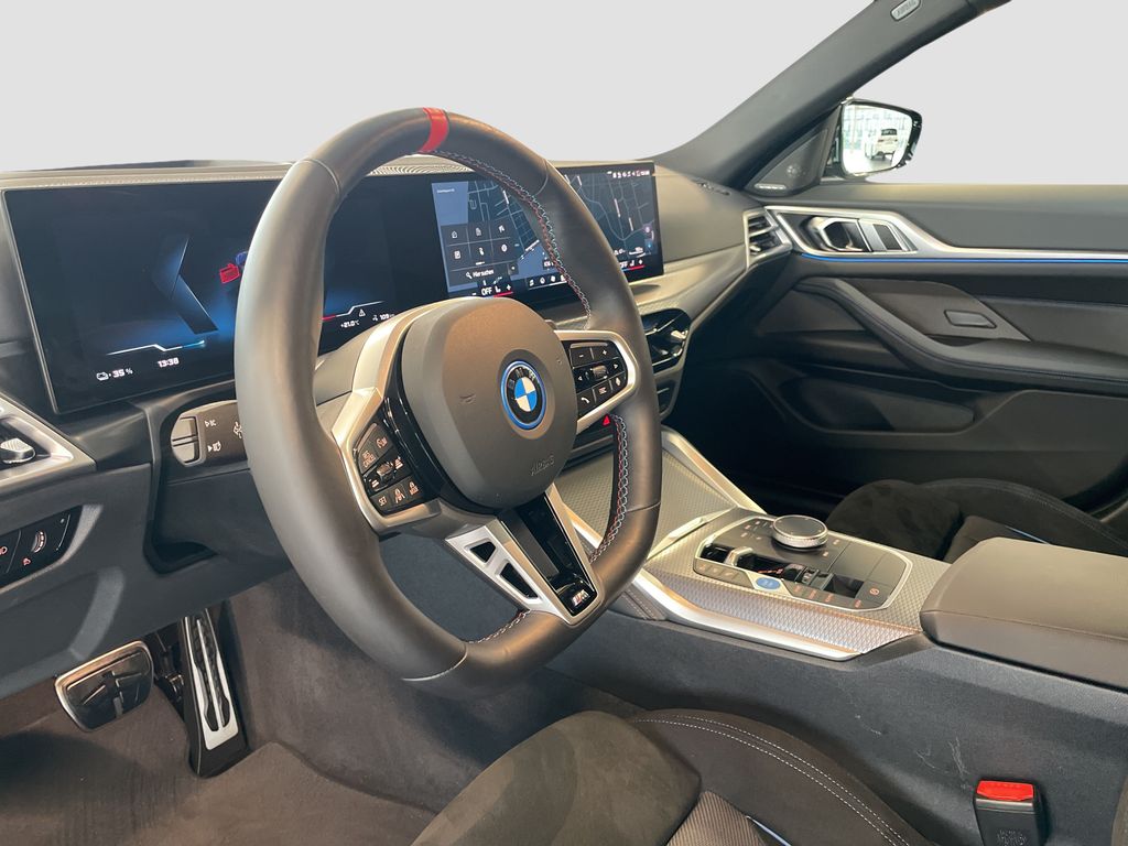 BMW i4 2025