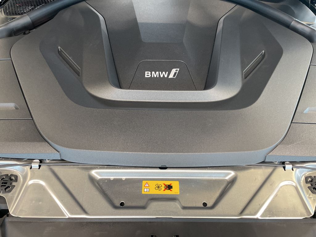 BMW i4 2025