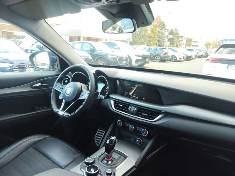 Alfa Romeo Stelvio 2019