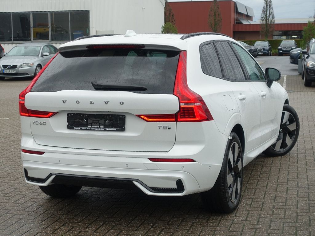 Volvo XC60 2025