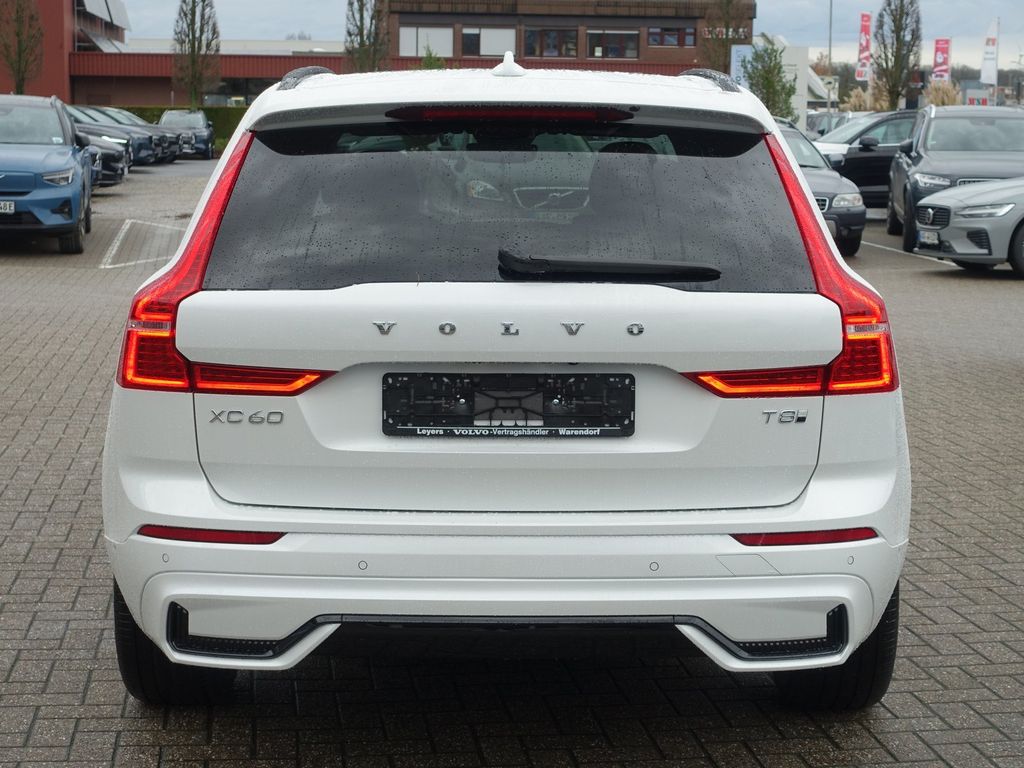Volvo XC60 2025