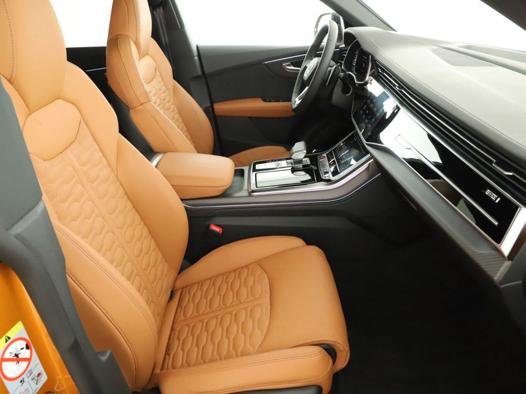 Audi RSQ8 2023