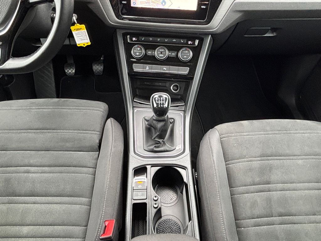 Volkswagen Touran 2021