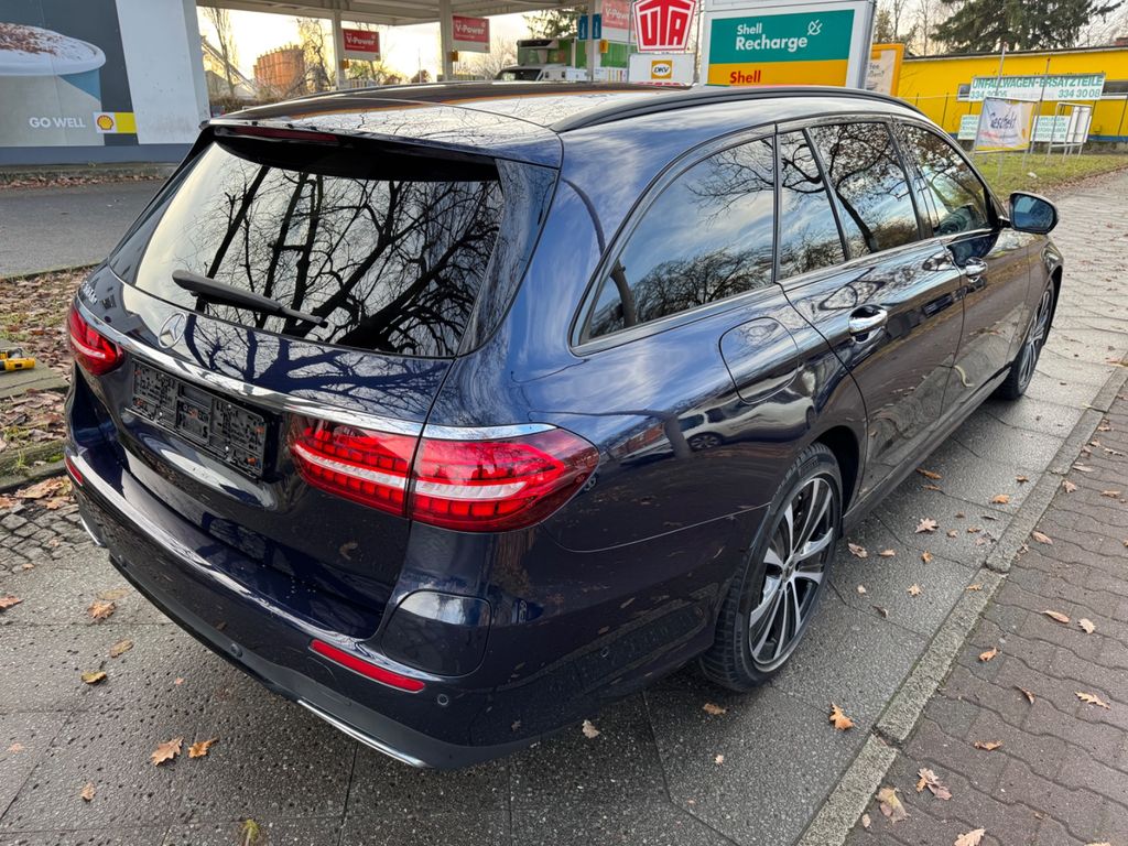 Mercedes-Benz E 300 2021