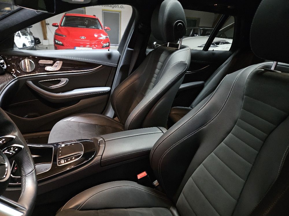 Mercedes-Benz E 300 2022