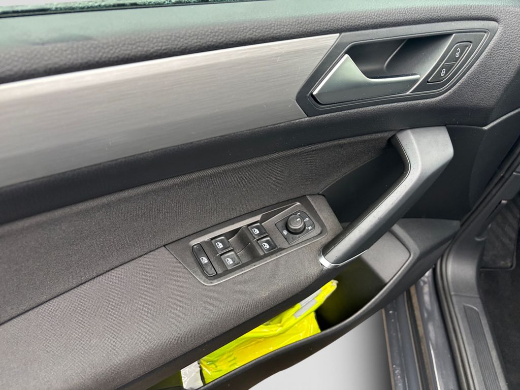 Volkswagen Touran 2021