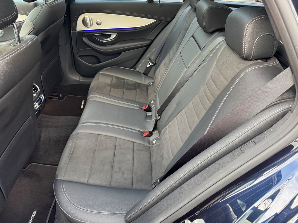 Mercedes-Benz E 300 2021