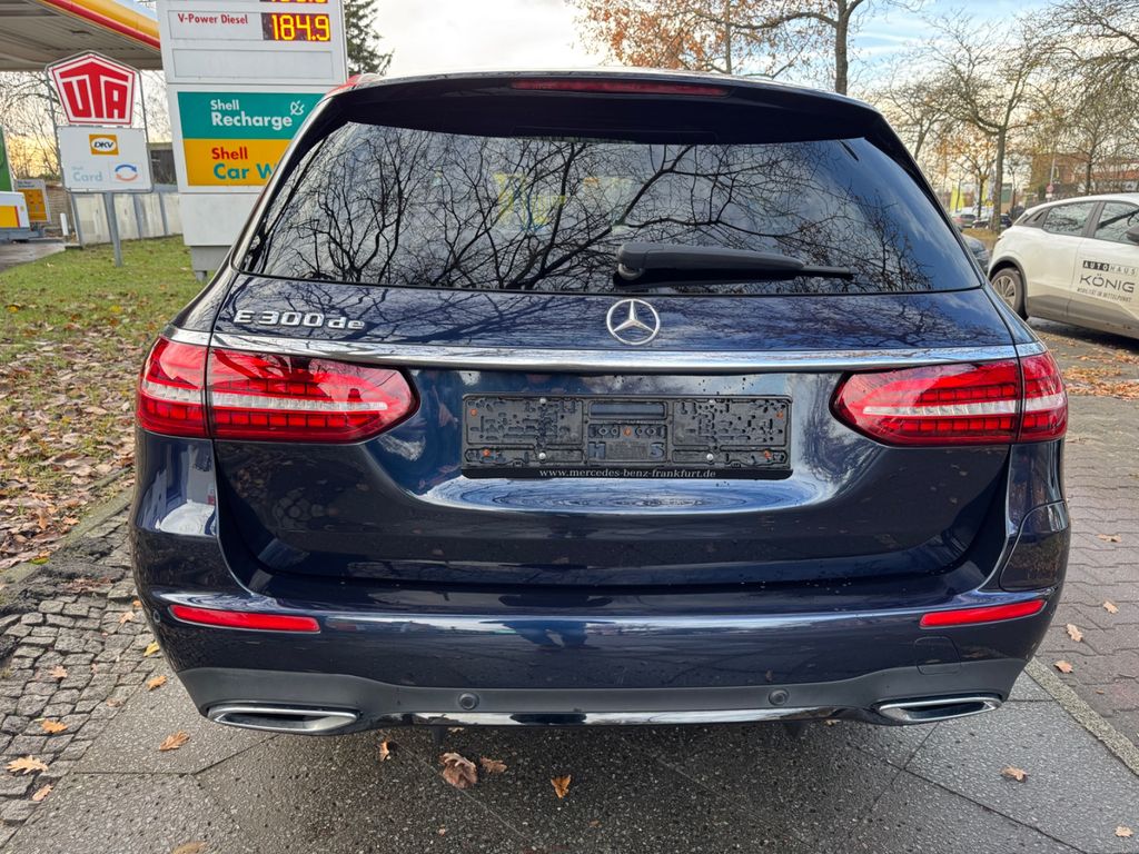 Mercedes-Benz E 300 2021