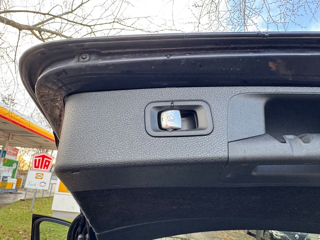 Mercedes-Benz E 300 2021