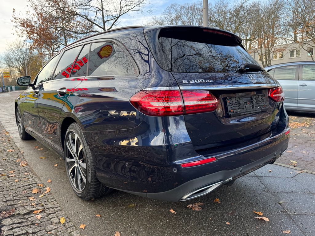 Mercedes-Benz E 300 2021