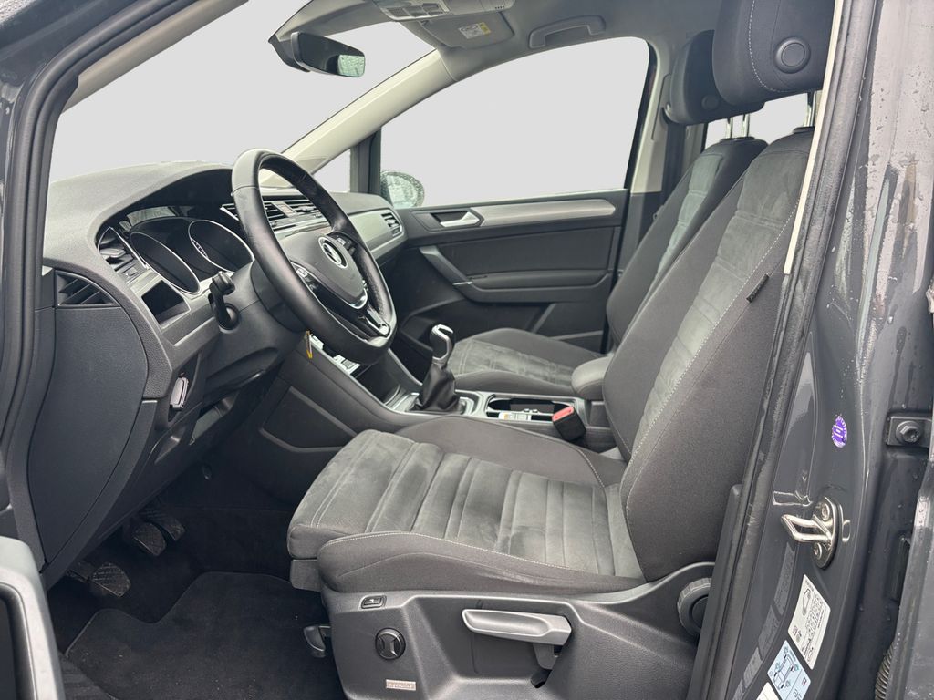 Volkswagen Touran 2021