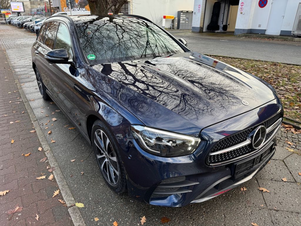 Mercedes-Benz E 300 2021