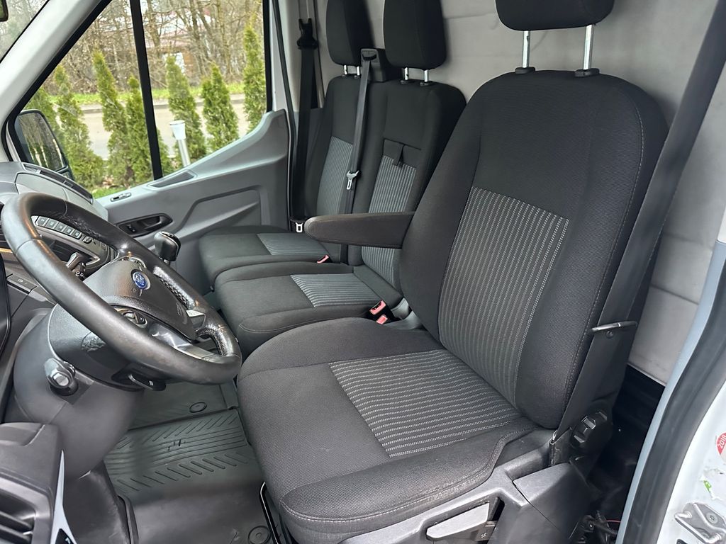 Ford Transit 2016