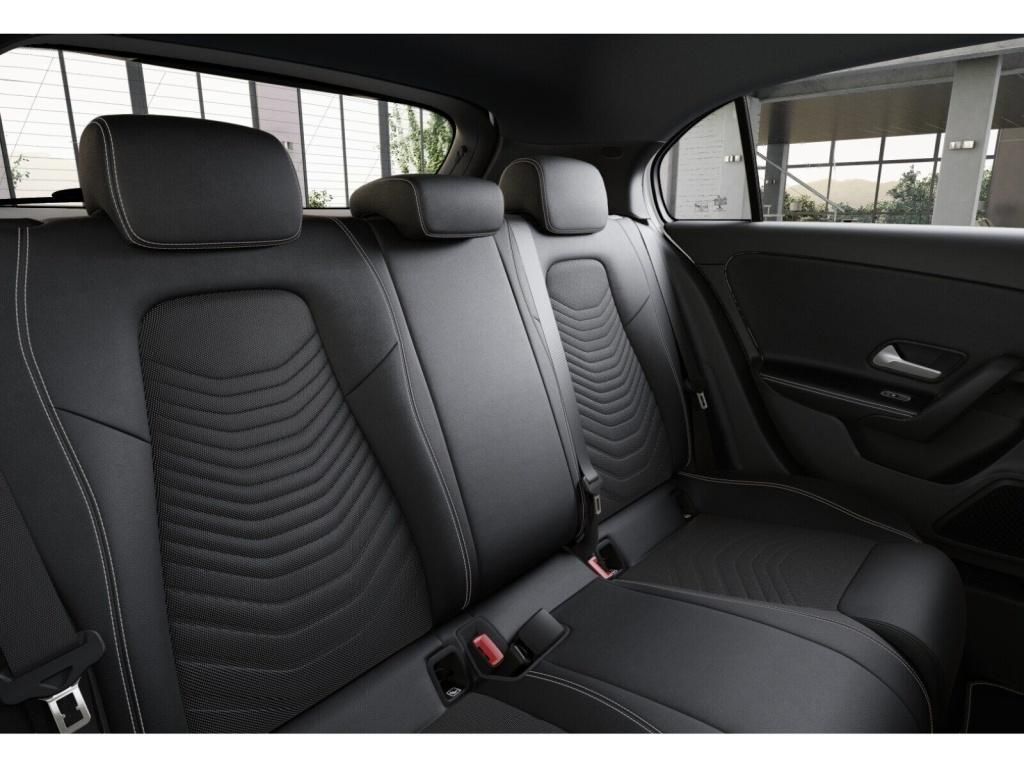 Mercedes-Benz A 250 2025