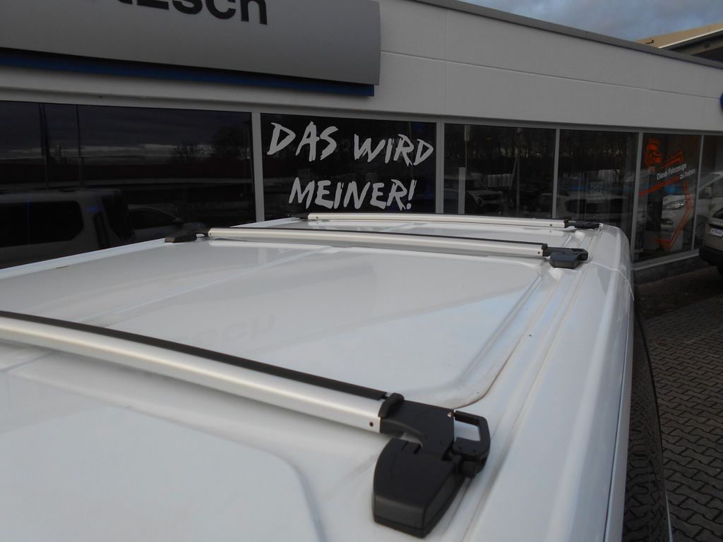 Ford Tourneo Custom 2023