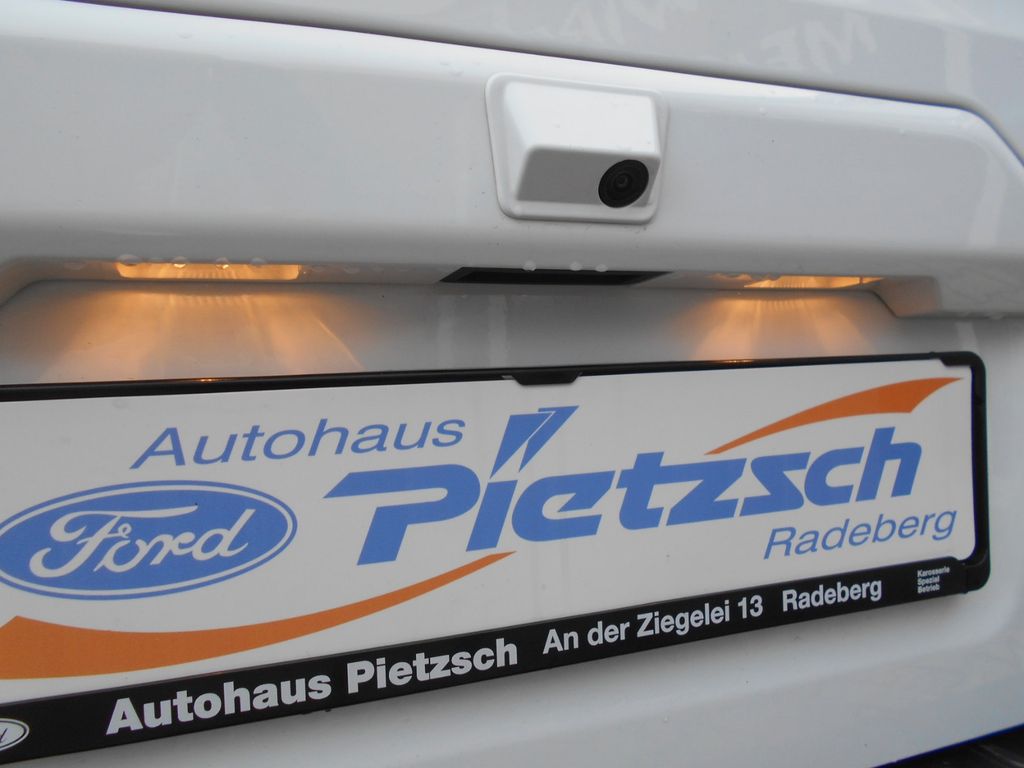 Ford Tourneo Custom 2023