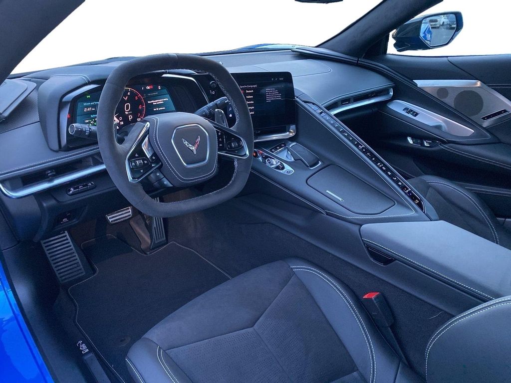 Corvette C8 2025