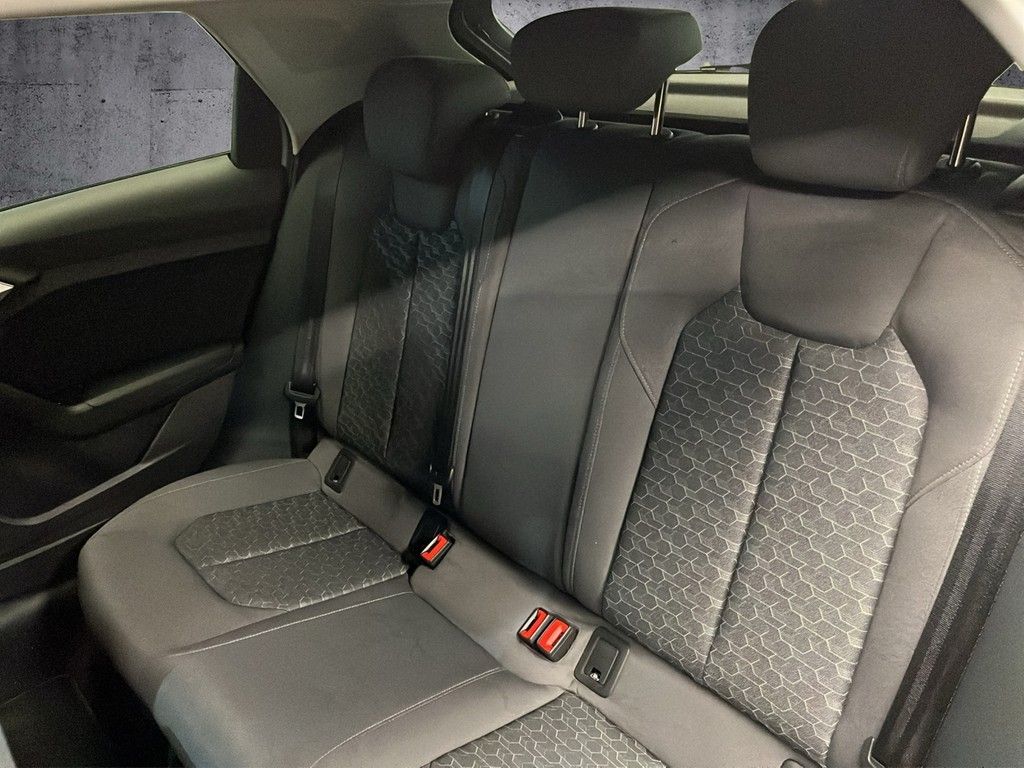 Audi A1 2025