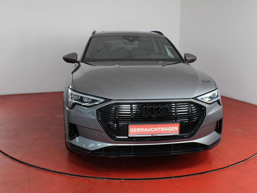 Audi e-tron 2022