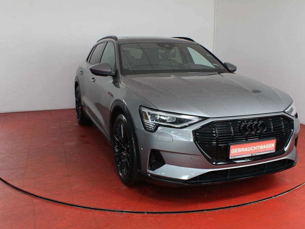Audi e-tron 2022