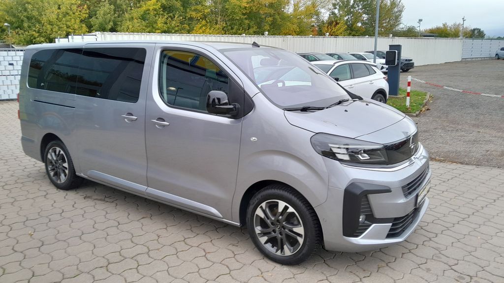 Opel Zafira Life 2024