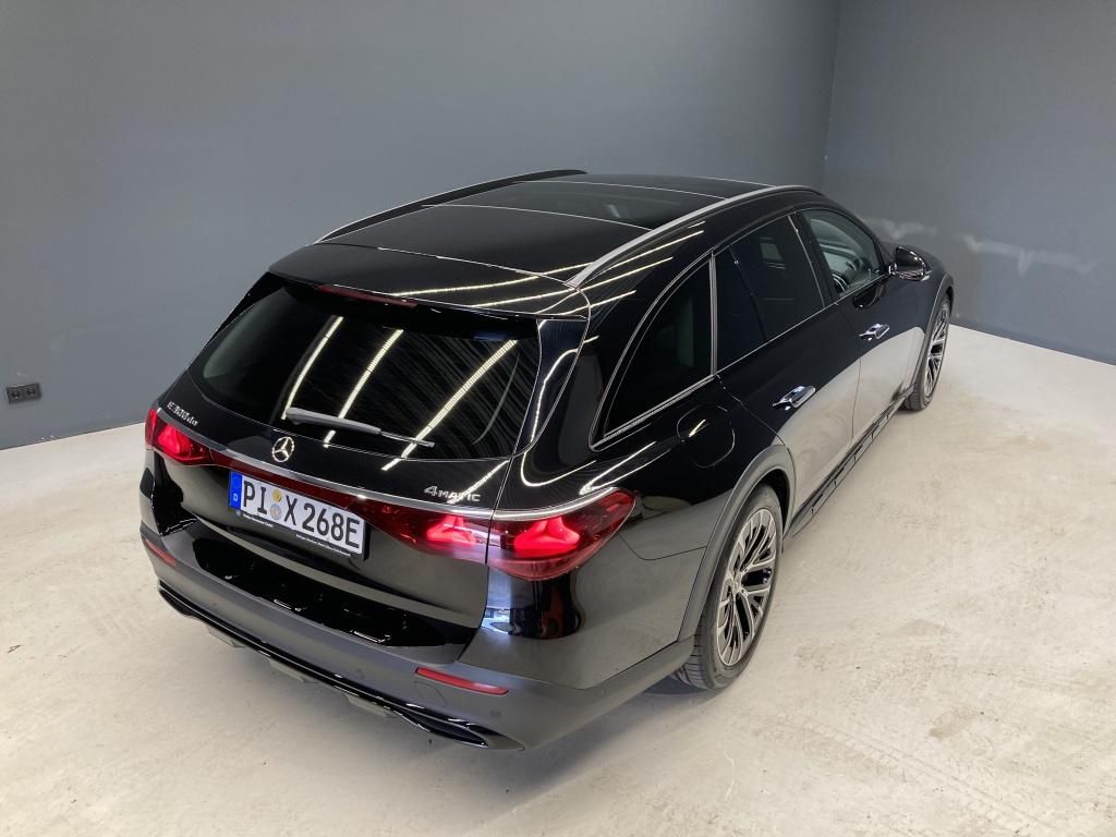 Mercedes-Benz E 300 2024