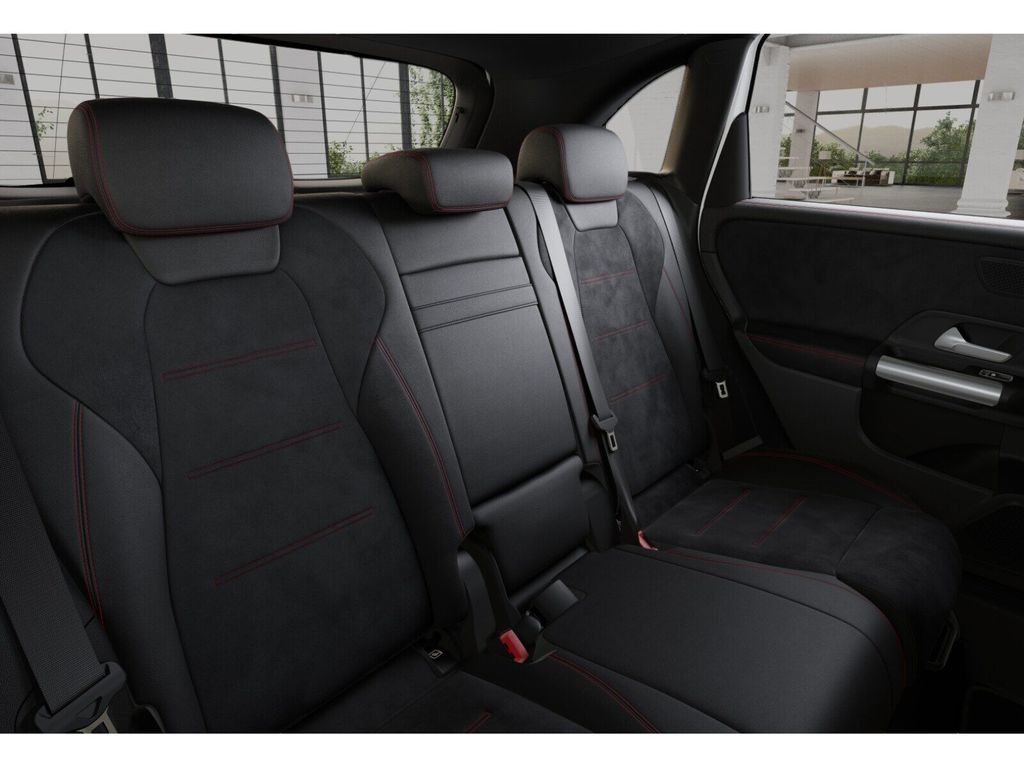 Mercedes-Benz B 250 2025