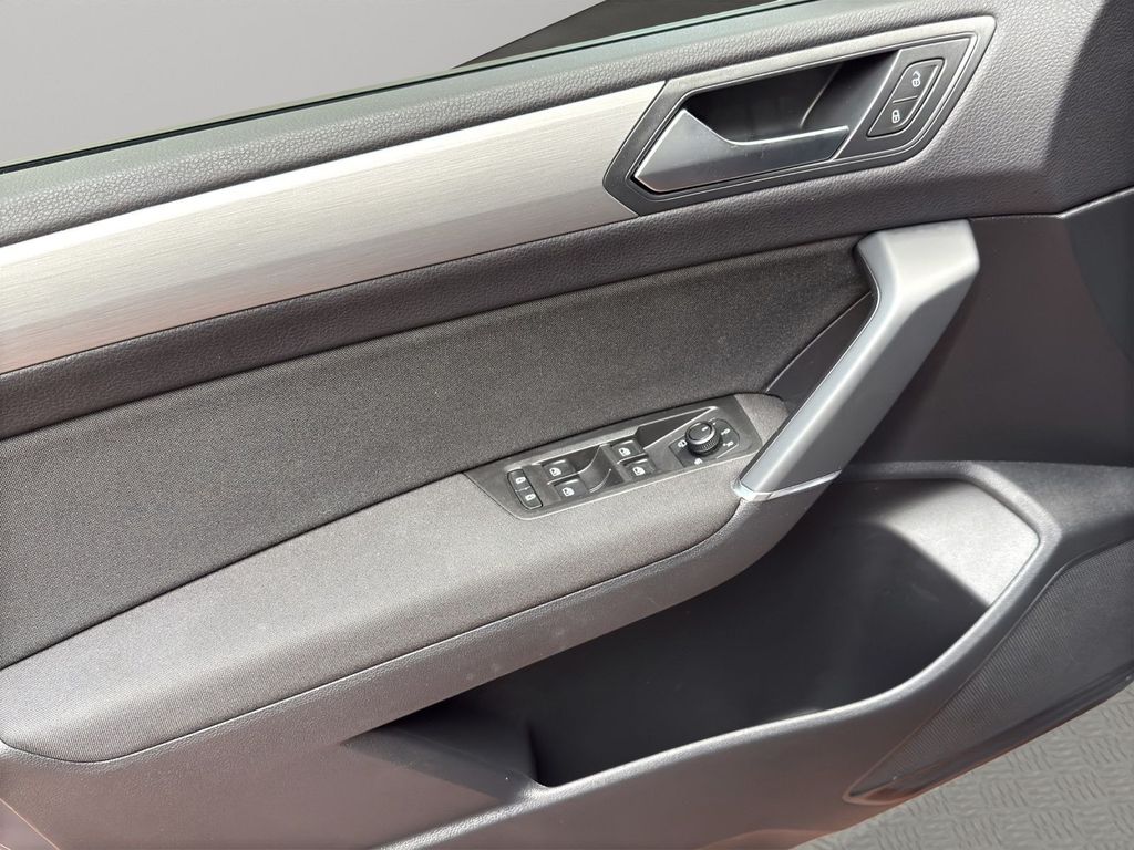 Volkswagen Touran 2025