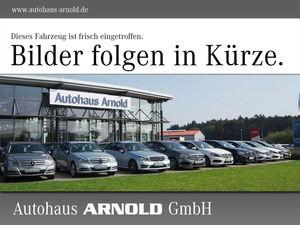 Mercedes-Benz V 220 2025